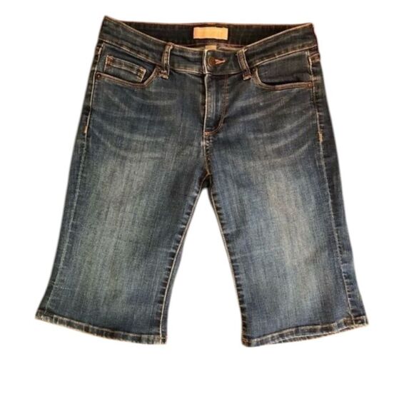 Banana Republic Bermuda Jean Shorts - Picture 2 of 7